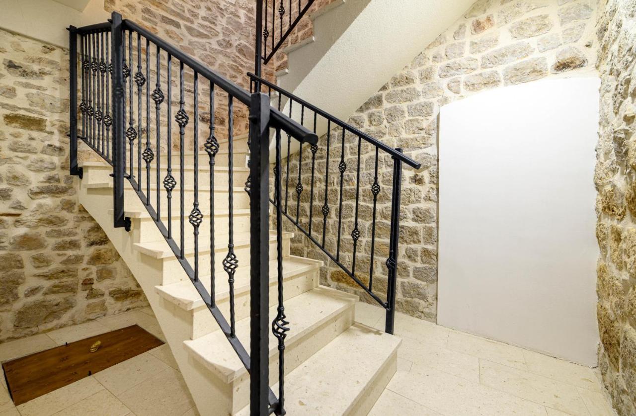 Apartments Festum Sibenik Bagian luar foto