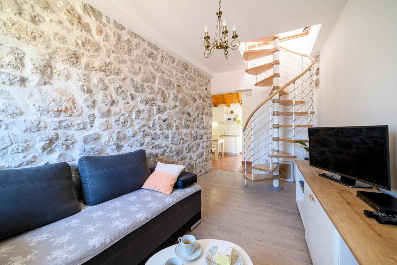 Apartments Festum Sibenik Bagian luar foto